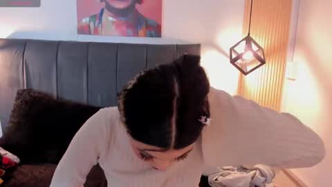 Eva online show from October 13, 1:25 pm