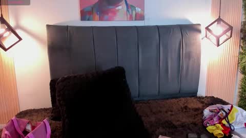 Eva online show from October 17, 12:30 pm