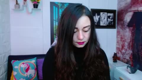 Eva online show from March 31, 2:39 pm