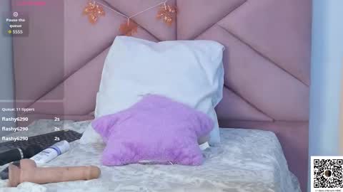 Snapshot of eva_sin18 chatting on October 30, 12:13 am Eva Sin online show from October 30, 12:13 am