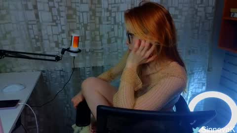 Snapshot of eva_sinn chatting on February 15, 5:07 pm Hi there i am Eva and i wish create a nice community with you so join my Ticket Show for more pleasure online show from February 15, 5:07 pm