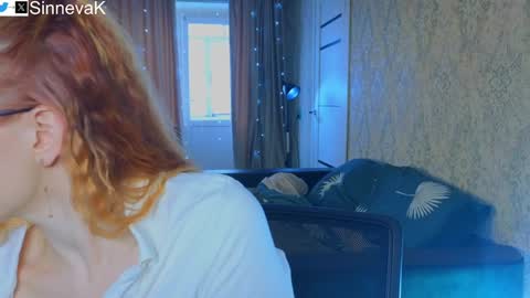Snapshot of eva_sinn chatting on January 14, 9:13 am Hi there i am Eva and i wish create a nice community with you so join my Ticket Show for more pleasure online show from January 14, 9:13 am