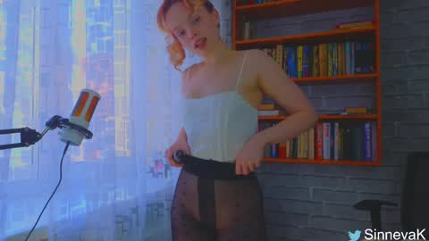 Snapshot of eva_sinn chatting on February 24, 1:08 pm Hi there i am Eva and i wish create a nice community with you so join my Ticket Show for more pleasure online show from February 24, 1:08 pm