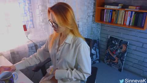 Snapshot of eva_sinn chatting on January 30, 10:40 am Hi there i am Eva and i wish create a nice community with you so join my Ticket Show for more pleasure online show from January 30, 10:40 am