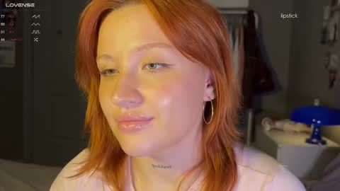 Snapshot of eva_swag chatting on October 15, 3:03 pm eva_swag online show from October 15, 3:03 pm