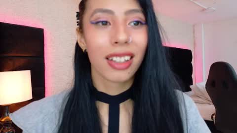 EVA CLOEE online show from September 29, 4:17 am