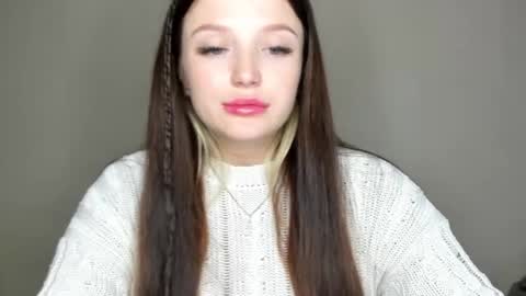 Snapshot of evaamillerr chatting on October 20, 11:57 am Eva online show from October 20, 11:57 am