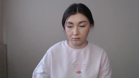 Evachaturbatte online show from March 11, 8:40 am