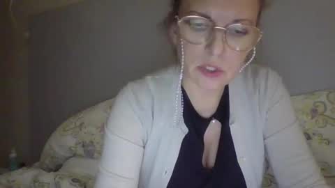 evaglad online show from September 29, 8:03 pm