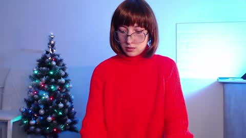 Snapshot of evahailey_ chatting on January 7, 5:01 am Eva online show from January 7, 5:01 am