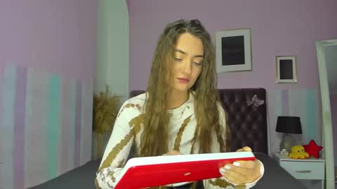 Snapshot of evalaniss chatting on January 8, 4:12 am Eva online show from January 8, 4:12 am