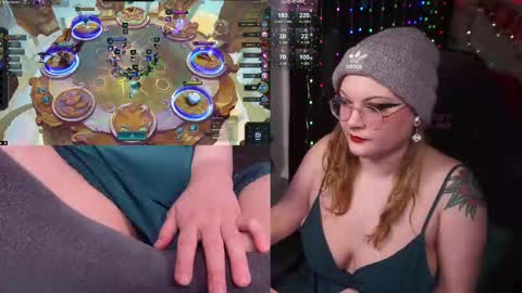 Eva  online show from November 21, 1:02 pm