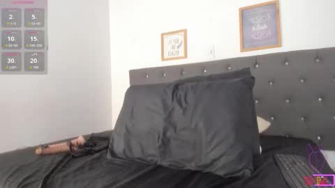 Eva  online show from January 15, 5:13 am