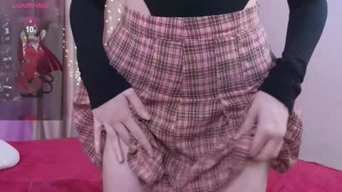 Snapshot of evangel1ne chatting on October 29, 9:39 pm evangel1ne online show from October 29, 9:39 pm