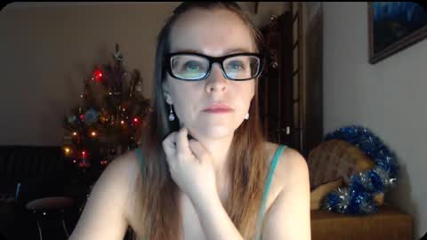 Snapshot of evangeline06 chatting on January 8, 9:00 am YourMistress online show from January 8, 9:00 am
