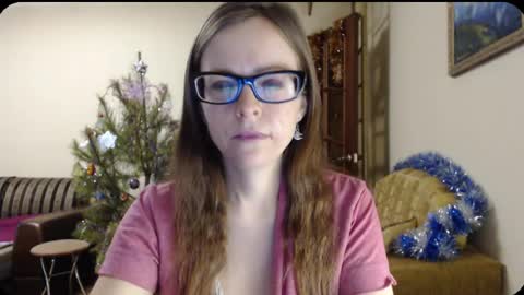 Snapshot of evangeline06 chatting on January 13, 8:37 am YourMistress online show from January 13, 8:37 am