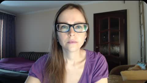 Snapshot of evangeline06 chatting on February 26, 8:06 am YourMistress online show from February 26, 8:06 am