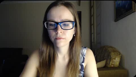 Snapshot of evangeline06 chatting on January 28, 8:25 am YourMistress online show from January 28, 8:25 am