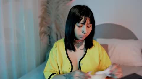 Eva online show from September 18, 12:26 pm