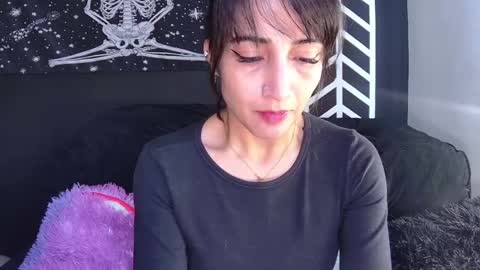 Snapshot of evangelinecors chatting on March 8, 6:57 pm  Eva online show from March 8, 6:57 pm