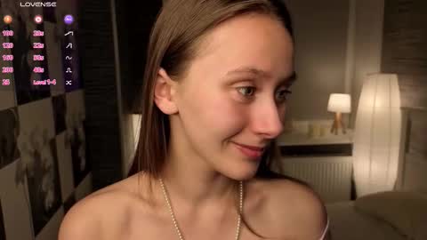 Snapshot of evas_soul chatting on October 5, 8:03 pm Eva online show from October 5, 8:03 pm