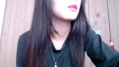 Snapshot of evatits_1 chatting on January 4, 12:05 pm Eva Carter online show from January 4, 12:05 pm