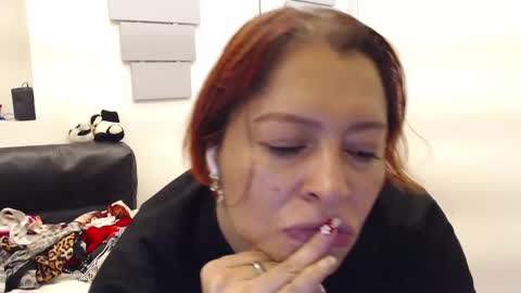 Eva Twiss online show from April 9, 1:49 pm