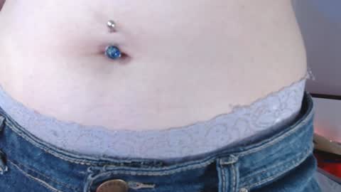 Snapshot of eve_blue77 chatting on December 20, 3:36 am Eve Blue friends. IG eve blue77 TW EveBlue 1 OF eveblue7 online show from December 20, 3:36 am