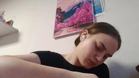 Noor online show from March 12, 11:57 am