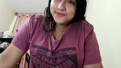 Snapshot of evelin86 chatting on October 11, 7:13 am evelin online show from October 11, 7:13 am