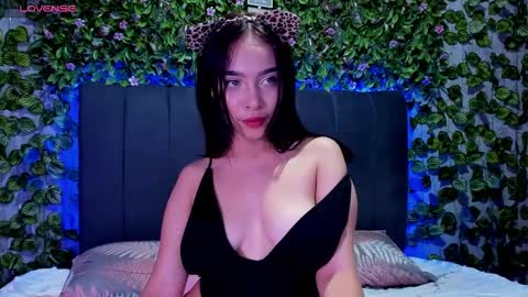 E V E L I N online show from September 15, 11:34 pm