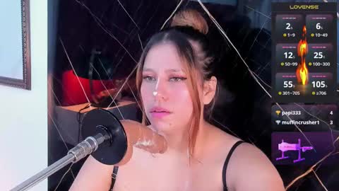 Snapshot of evelin_belen chatting on September 27, 1:18 pm EVELIN online show from September 27, 1:18 pm