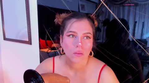 Snapshot of evelin_belen chatting on October 28, 12:22 pm EVELIN online show from October 28, 12:22 pm