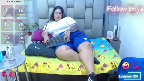 evelin zaens online show from April 9, 6:19 am