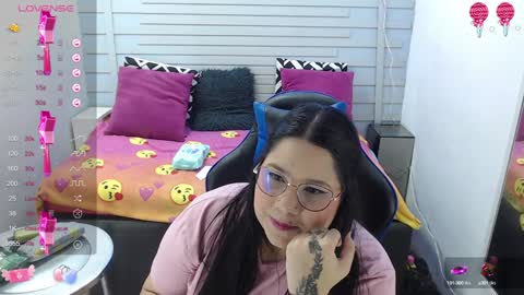 evelin zaens online show from December 24, 5:05 am