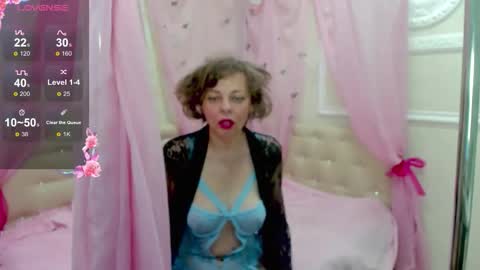 Evelina Love online show from October 19, 4:03 am