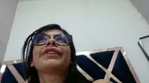 Snapshot of evelingjoyy chatting on October 17, 8:23 pm evelingjoyy online show from October 17, 8:23 pm