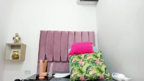 evelyn_morgan1 online show from November 10, 1:11 am