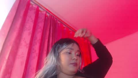 Snapshot of evelyn_sandoval chatting on October 21, 2:15 am Evelyn Sandoval online show from October 21, 2:15 am