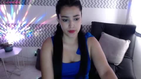 Evelyn Vega online show from September 15, 7:54 pm