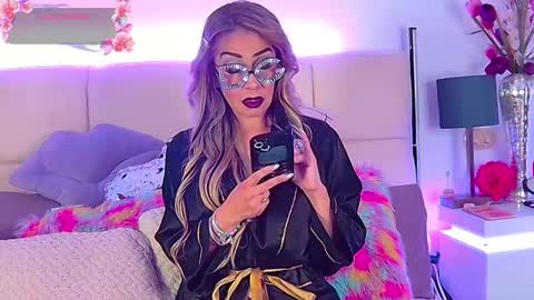 EvelynaGrey online show from September 26, 12:03 pm