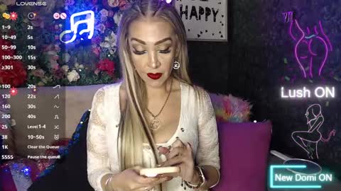 EvelynaGrey online show from February 5, 6:02 am