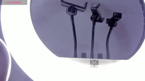 LAURA SOFIA  INDEPENDENT MODEL FOLLOW ME NOW ALMOST 10000 FOLLOWERS online show from February 11, 3:09 am