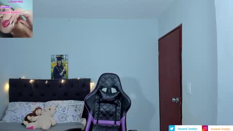 LAURA SOFIA  INDEPENDENT MODEL FOLLOW ME NOW ALMOST 10000 FOLLOWERS online show from January 10, 3:50 am