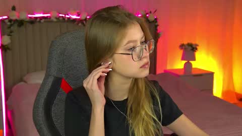 Eve online show from October 15, 12:19 pm