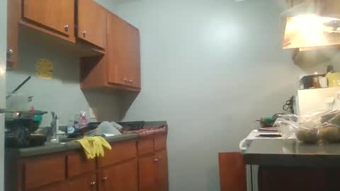 everever123 online show from March 3, 7:04 am