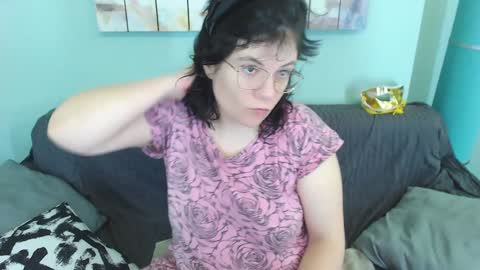 Snapshot of everly_rays chatting on January 29, 8:51 am Everly online show from January 29, 8:51 am