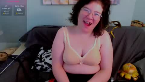 Everly online show from June 22, 12:13 pm