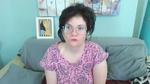 Snapshot of everly_rays chatting on December 29, 4:59 am Everly online show from December 29, 4:59 am