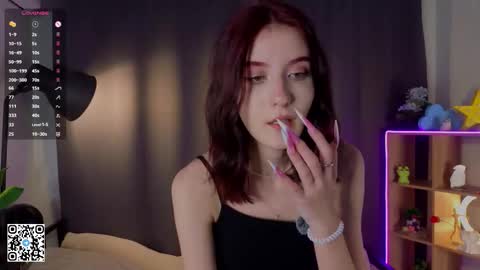 Naomi online show from November 11, 6:16 pm